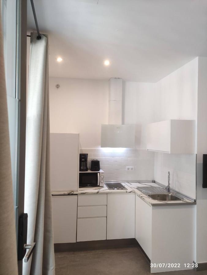 Complejo Pinta18 At1, At2 Y At3 Apartment Seville Exterior photo