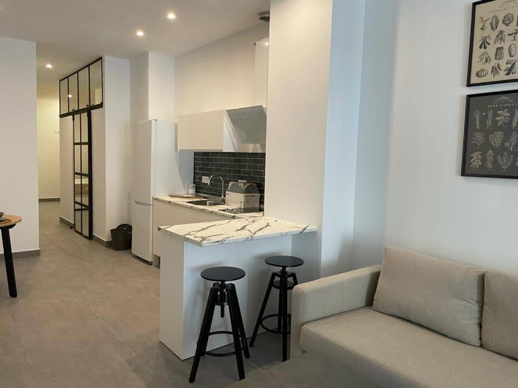 Complejo Pinta18 At1, At2 Y At3 Apartment Seville Exterior photo