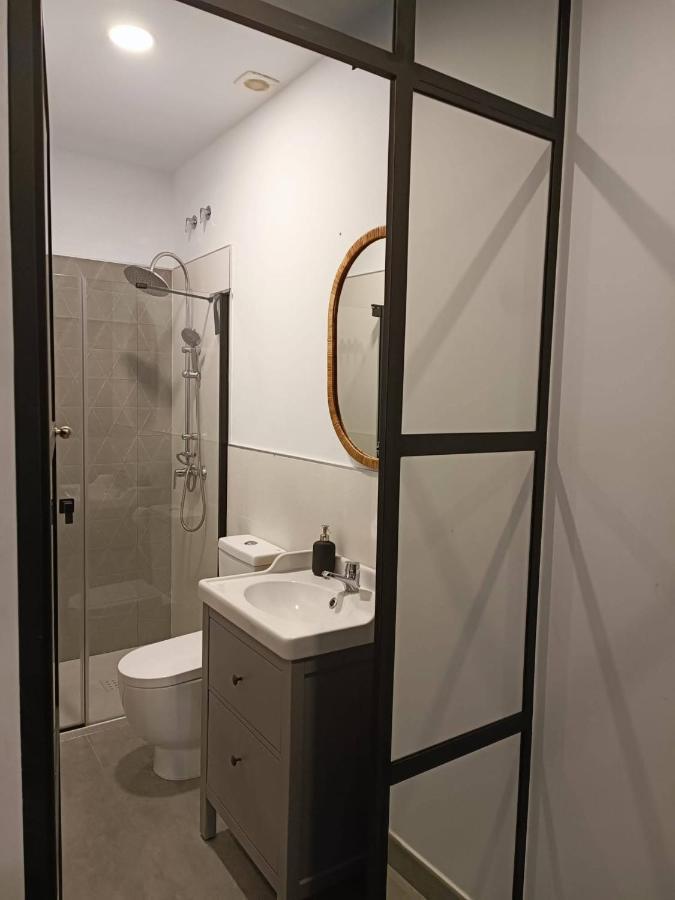 Complejo Pinta18 At1, At2 Y At3 Apartment Seville Exterior photo
